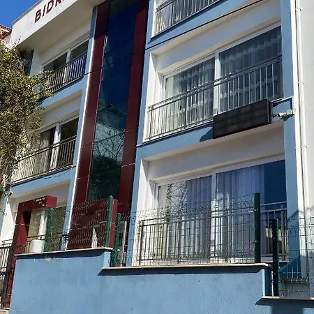 Kadinlar Denizi Kumsal Life Kusadası